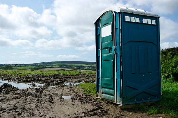 Best Portable Restroom Servicing (Cleaning and Restocking)  in Birchwood Lakes, PA